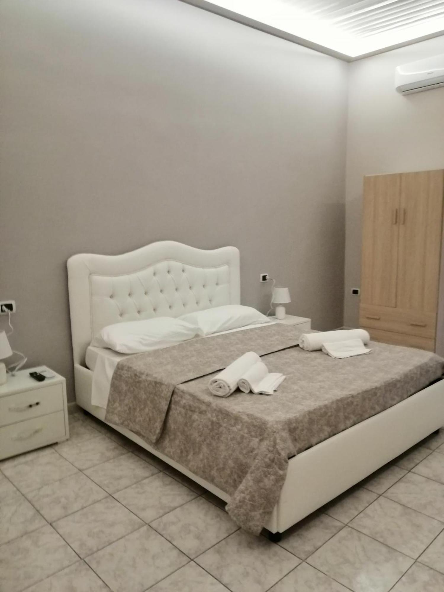 Guest House Francesco Napoli Dış mekan fotoğraf