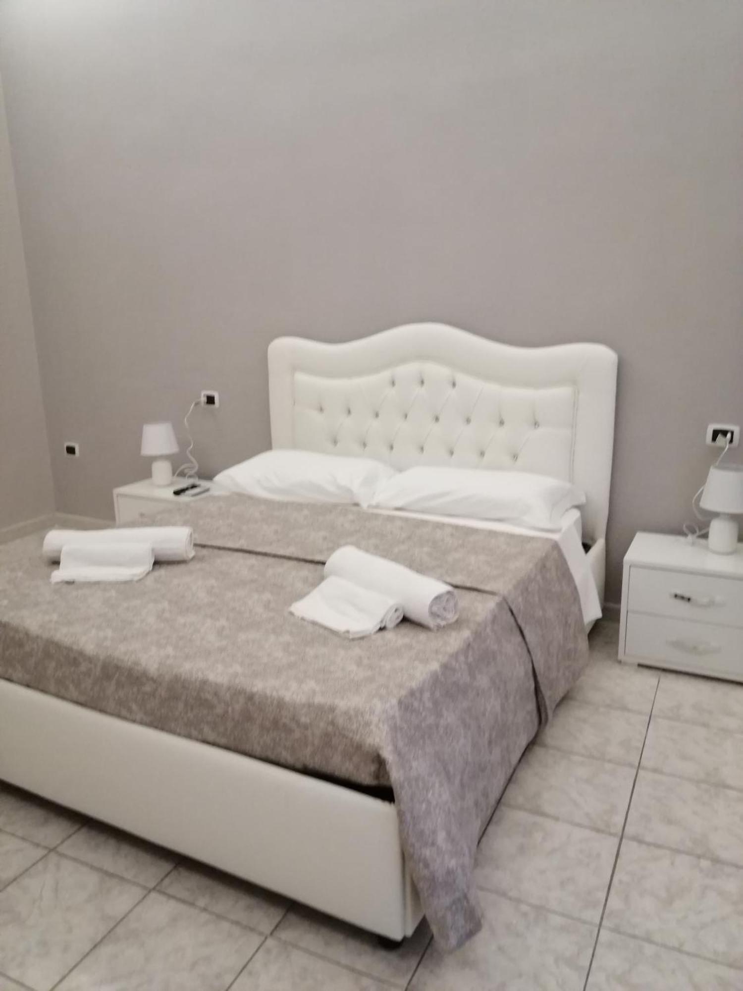 Guest House Francesco Napoli Dış mekan fotoğraf